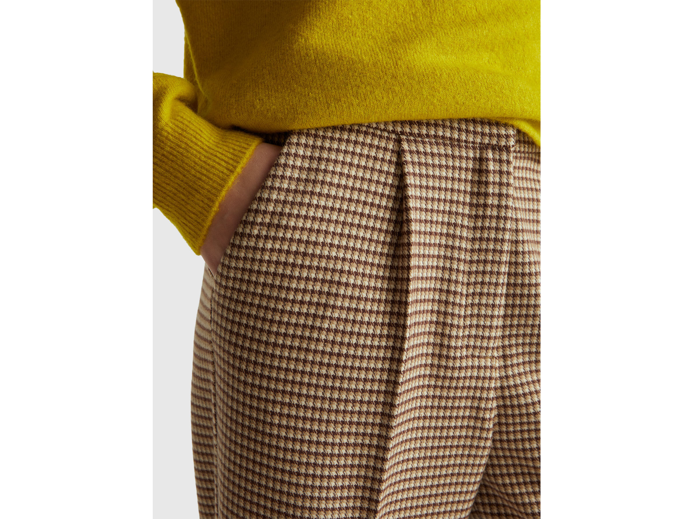 TROUSERS Mulher image number 4